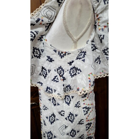 Hayden Los Angeles Women’s Dress White Boho Floral Rainbow Embroidered Small - Picture 5 of 9